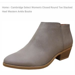 ‼️SOLD‼️ ROUND TOE STACKED HEEL WESTERN ANKLE BOOTIE👢